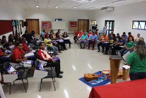 Metalúrgicos da CUT discutem política sobre drogas no ambiente de trabalho