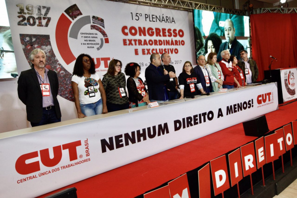 CUT propõe projeto de lei de iniciativa popular para anular reforma trabalhista