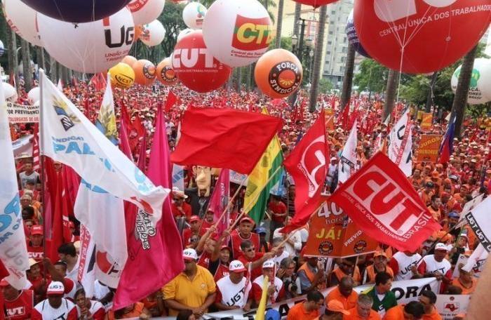 Centrais se unem em defesa de Lula, por democracia, crescimento e direitos