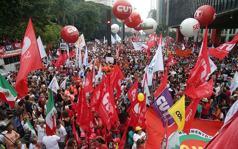 Centrais se unem no 1º de Maio contra Bolsonaro e reforma