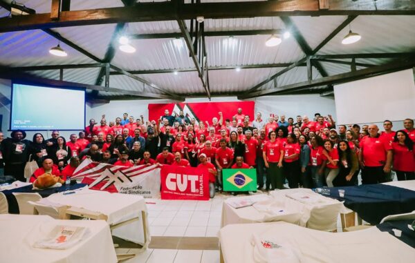 Abertura oficial da 9ª Plenária da FEM-CUT/SP destaca os desafios do movimento sindical